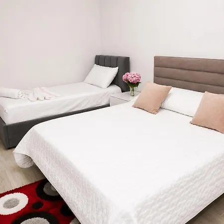 Deon Villa Vlora