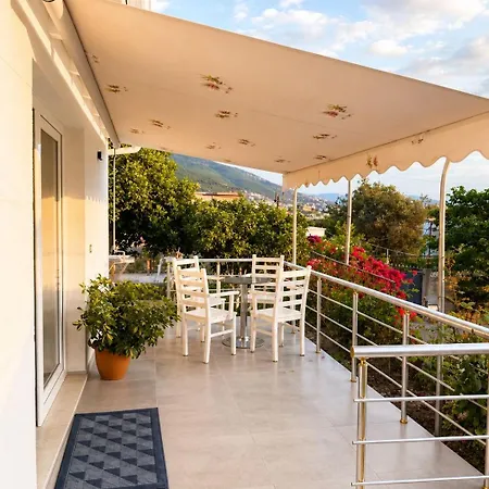 Deon Villa Vlora